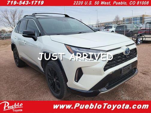 2022 Toyota RAV4 Hybrid SE