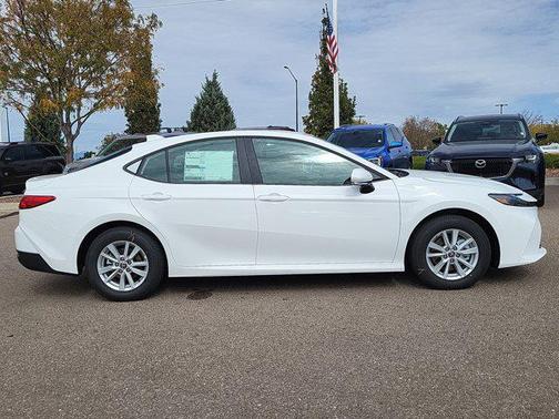 2026 Toyota Camry SD