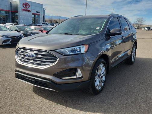 2019 Ford Edge Titanium