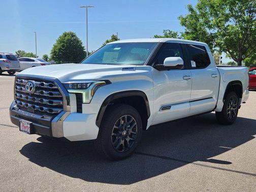 2025 Toyota Tundra Hybrid Platinum