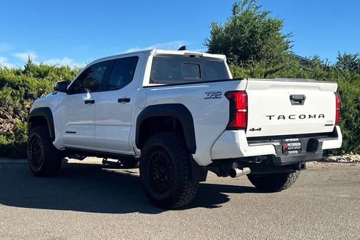2024 Toyota Tacoma TRD Off Road