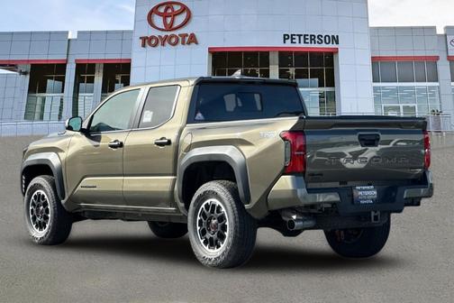 2026 Toyota Tacoma Hybrid TRD Off Road