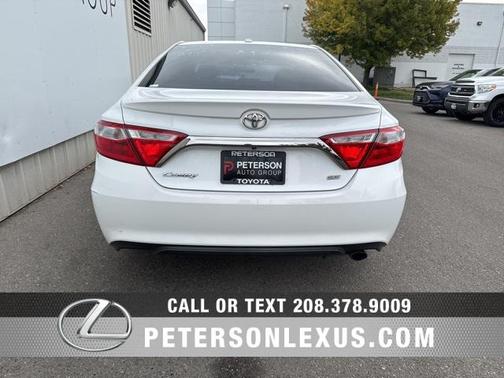 2016 Toyota Camry SE