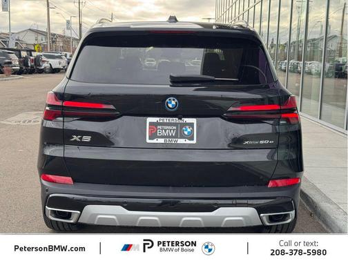Black Sapphire Metallic 2026 BMW X5 PHEV xDrive50e