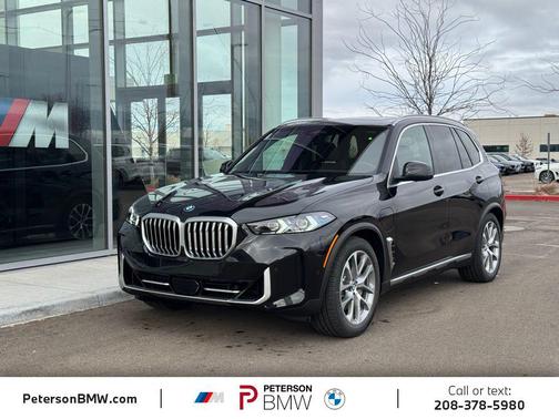 Black Sapphire Metallic 2026 BMW X5 PHEV xDrive50e