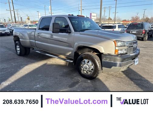 2005 Chevrolet Silverado 3500 LS Crew Cab