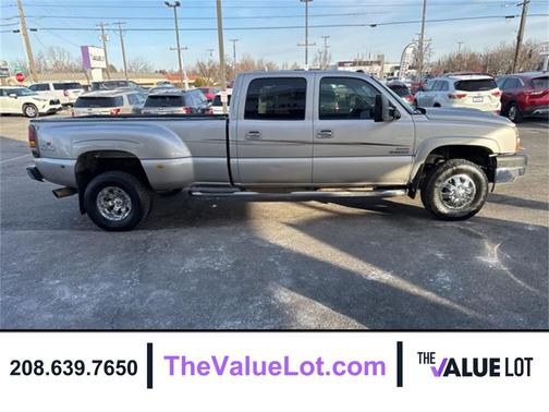 2005 Chevrolet Silverado 3500 LS Crew Cab
