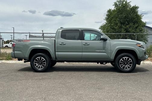 Lunar Rock 2023 Toyota Tacoma TRD Sport