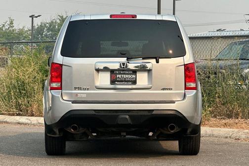 Alabaster Silver Metallic 2012 Honda Pilot EX-L
