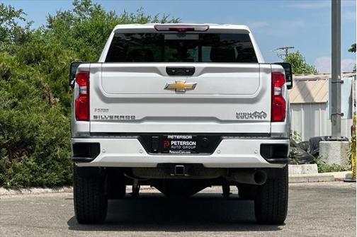 2023 Chevrolet Silverado 3500 High Country