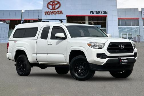 Super White 2016 Toyota Tacoma SR5