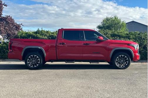 2023 Toyota Tundra Hybrid Limited