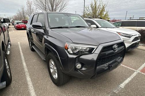 Magnetic Gray Metallic 2016 Toyota 4Runner SR5