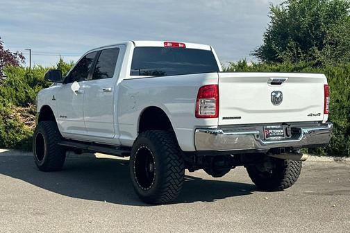 2019 RAM 2500 Big Horn Crew Cab 4x4 6'4' Box