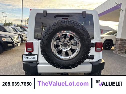 2013 Jeep Wrangler Unlimited Sahara