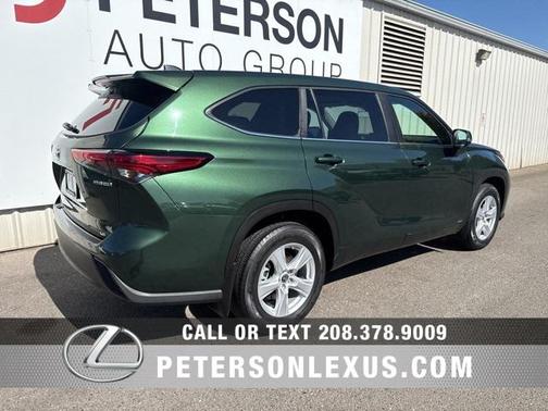 2023 Toyota Highlander Hybrid LE
