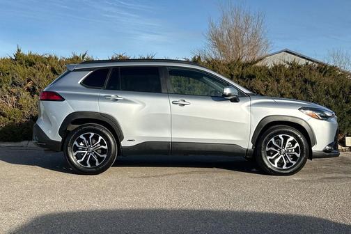 2024 Toyota Corolla Hybrid SE