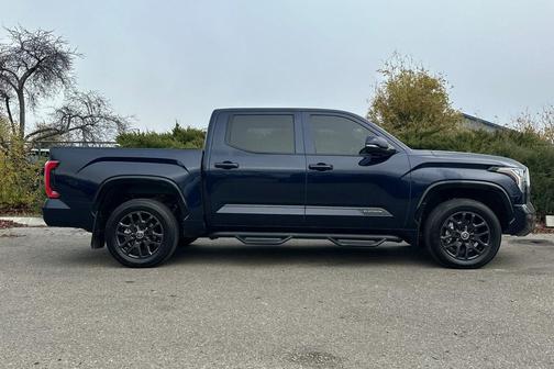 2024 Toyota Tundra Platinum