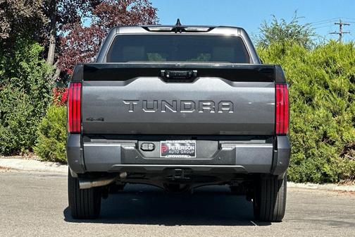 2022 Toyota Tundra Platinum