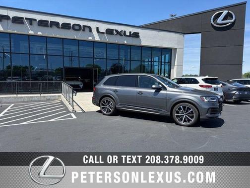 Samurai Gray Metallic 2020 Audi Q7 55 Prestige