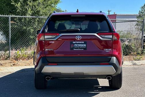 Ruby Flare Pearl 2024 Toyota RAV4 Limited