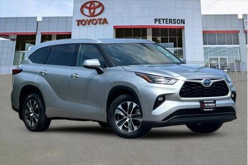 2022 Toyota Highlander Hybrid XLE