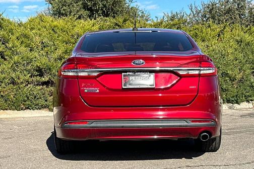 2018 Ford Fusion Energi SE Luxury