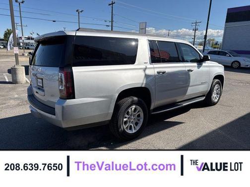 Quicksilver Metallic 2019 GMC Yukon XL SLT