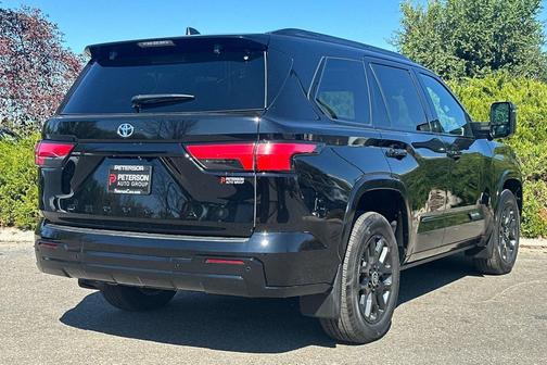 2024 Toyota Sequoia Platinum