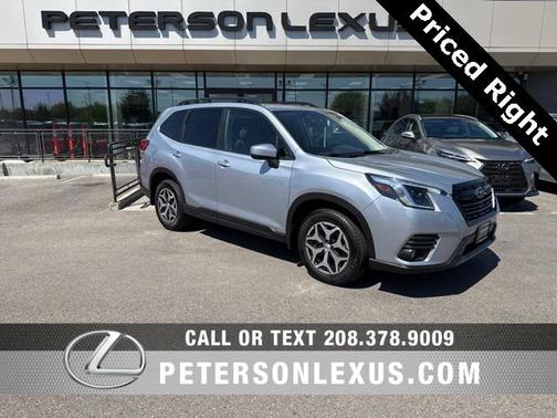 2023 Subaru Forester Premium