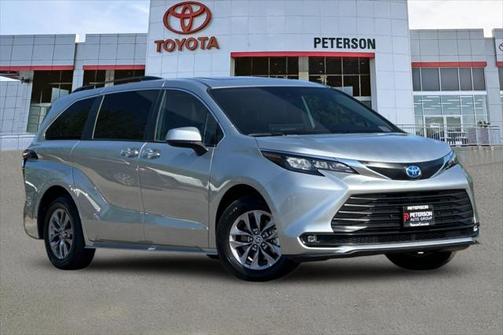 2025 Toyota Sienna XLE 7 Passenger