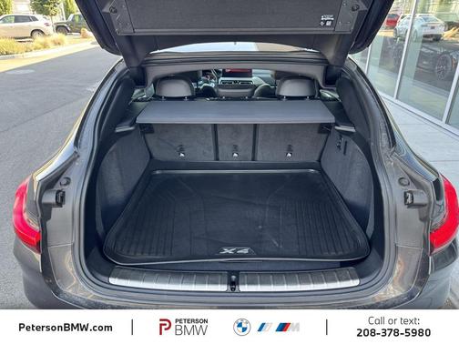 2022 BMW X4 xDrive30i
