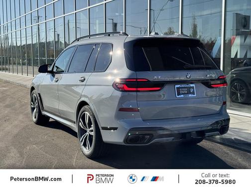 2026 BMW X7 M60i
