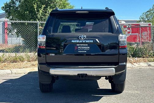 Midnight Black Metallic 2024 Toyota 4Runner TRD Off Road Premium
