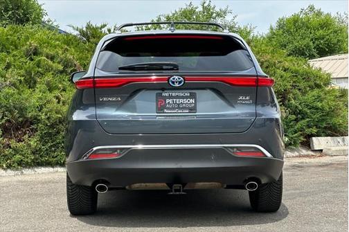2022 Toyota Venza XLE