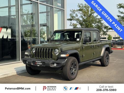 2022 Jeep Gladiator Sport