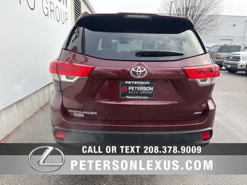 2019 Toyota Highlander LE
