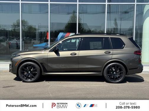 2026 BMW X7 M60i