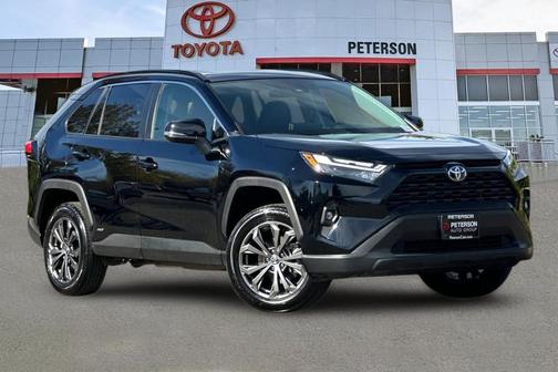 2023 Toyota RAV4 Hybrid XLE Premium