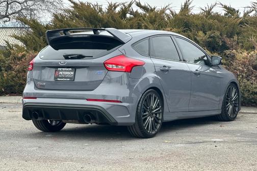 2017 Ford Focus RS Base