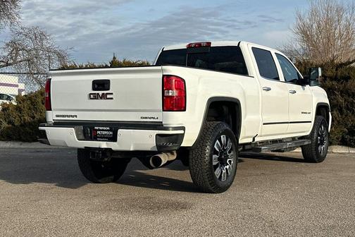 2018 GMC Sierra 2500 Denali