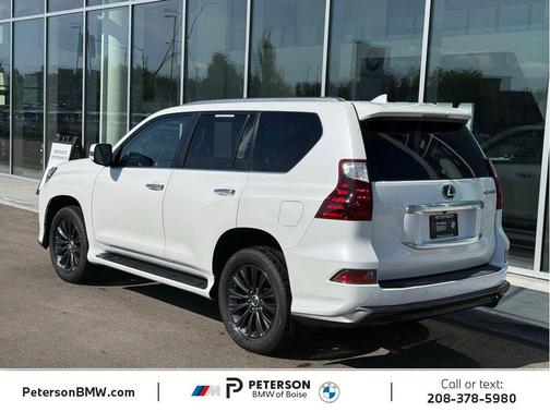 Starfire Pearl 2022 Lexus GX 460 Premium