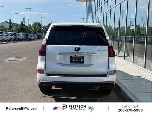 Starfire Pearl 2022 Lexus GX 460 Premium