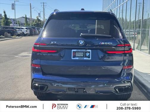 2026 BMW X7 M60i