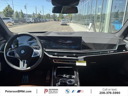 2026 BMW X7 M60i