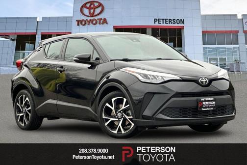 2022 Toyota C-HR XLE