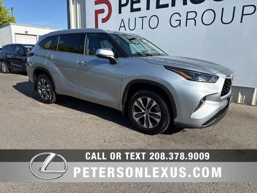 2022 Toyota Highlander XLE