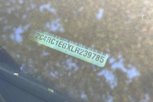 Ceramic Gray Clearcoat 2020 Chrysler Pacifica Touring-L Plus