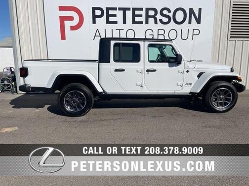 2023 Jeep Gladiator Overland