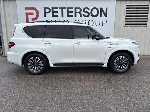 2022 Nissan Armada SL 4WD